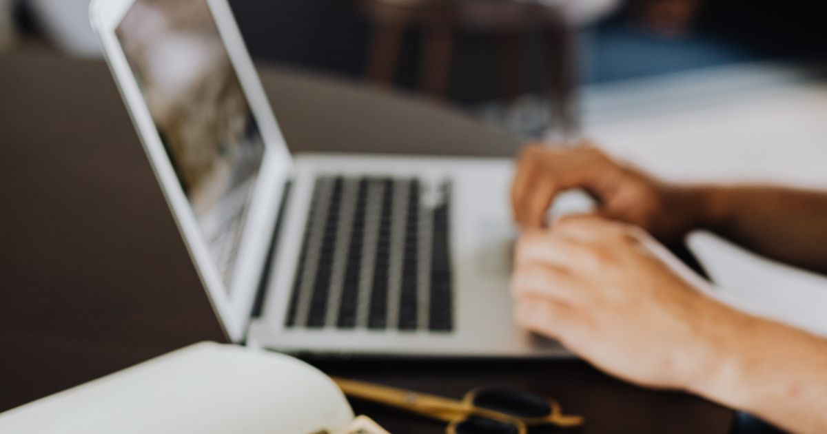 Online Surveys vs the Gig Economy: Which Side Hustle Actually Pays Better?